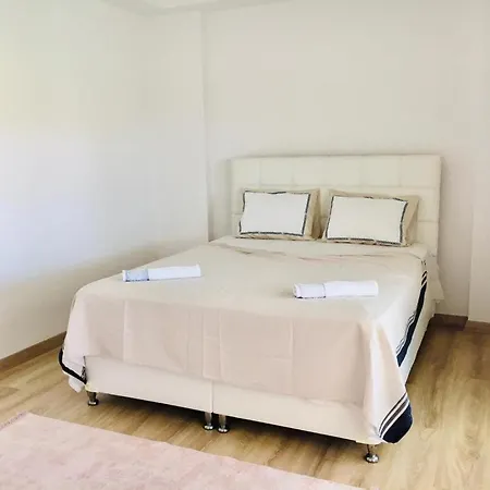 וילה Villa Buse *